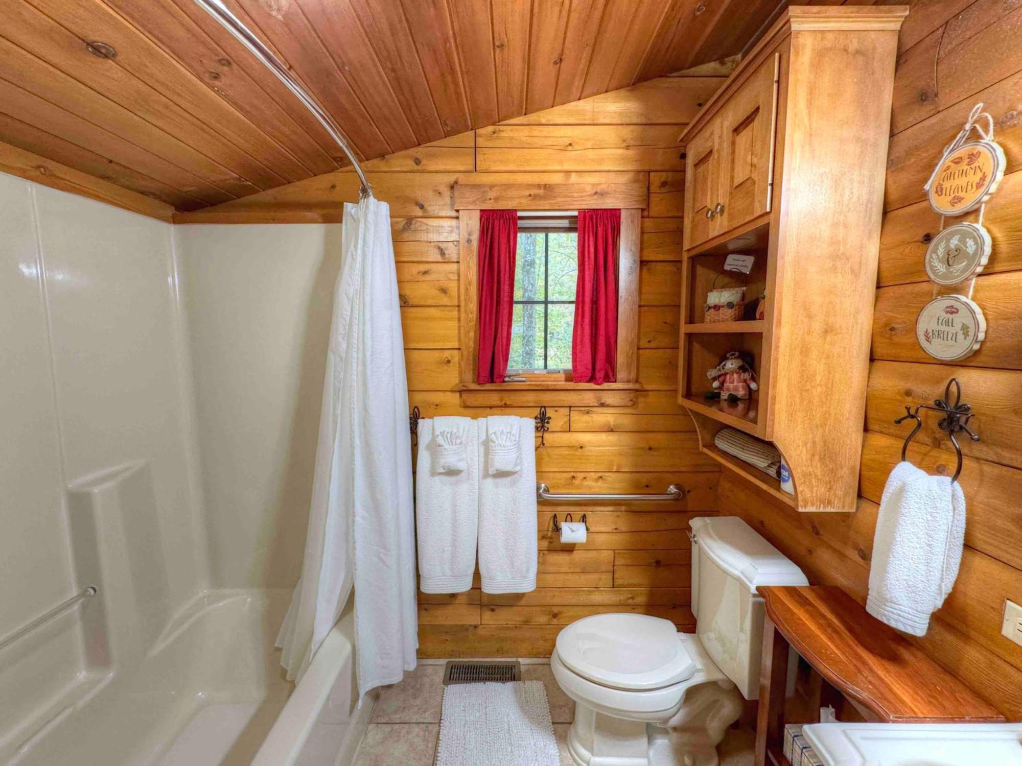 Ferngully Creek Cabins มิลเลอร์สเบิร์ก ภายนอก รูปภาพ